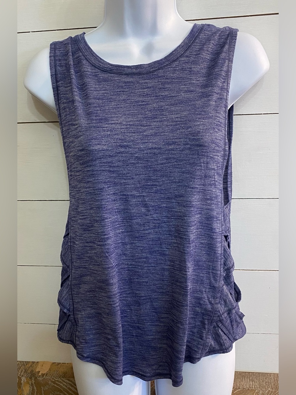 Lululemon Women’s Sz 6/8? Heathered Hero Blue Var-City Muscle Tank - Picture 8 of 16